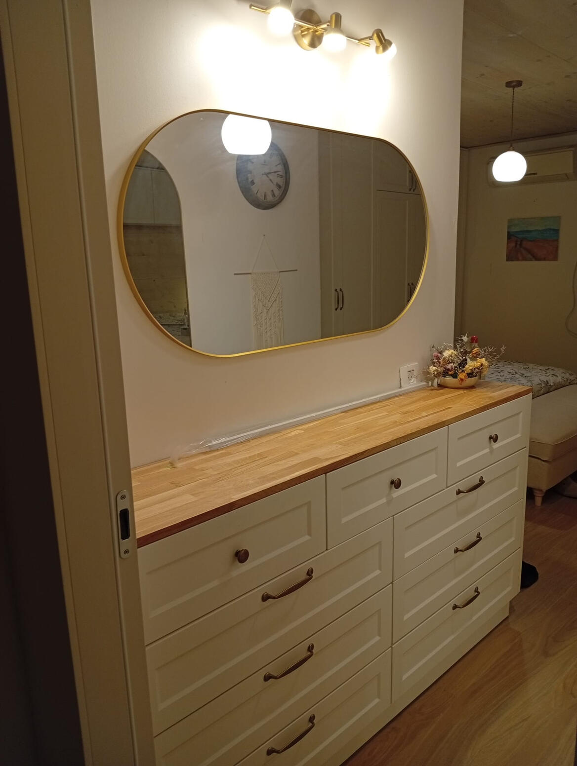 אהרן סינגר - נגרות מטבחים וארונות לבית