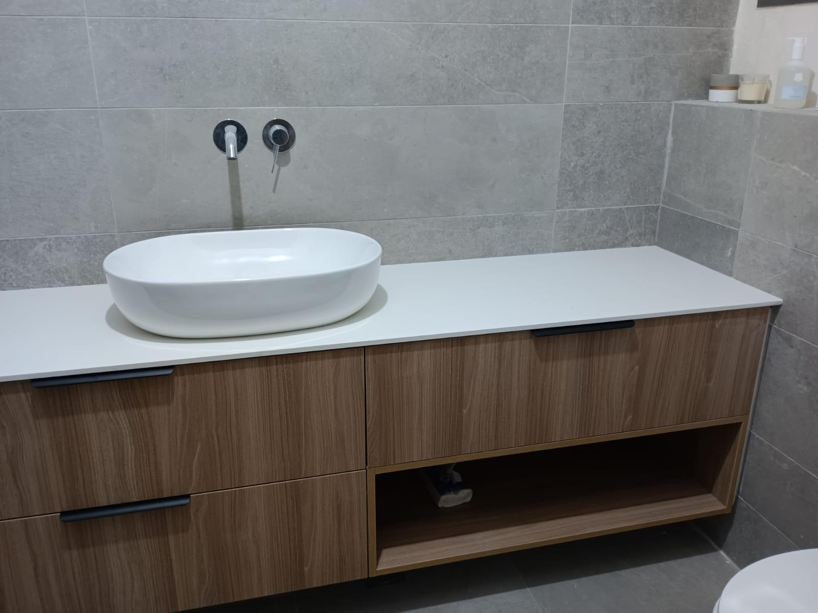 אהרן סינגר - נגרות מטבחים וארונות לבית